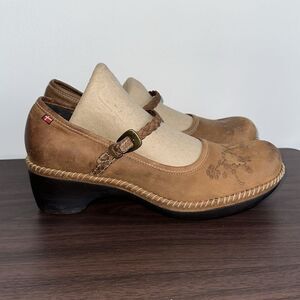 Ecco Tan Leather Maryjane Sz 39